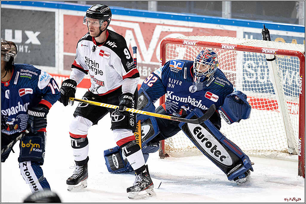 PENNY DEL;  Iserlohn Roosters - Koelner Haie; Koeln, 05.12.2021